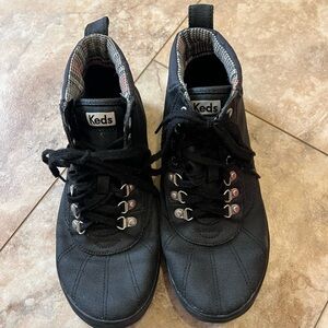 Keds - Black high top shoes, 8.5W